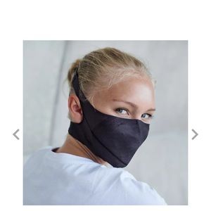 Buff masks with 5 replacement filters! Adjustable